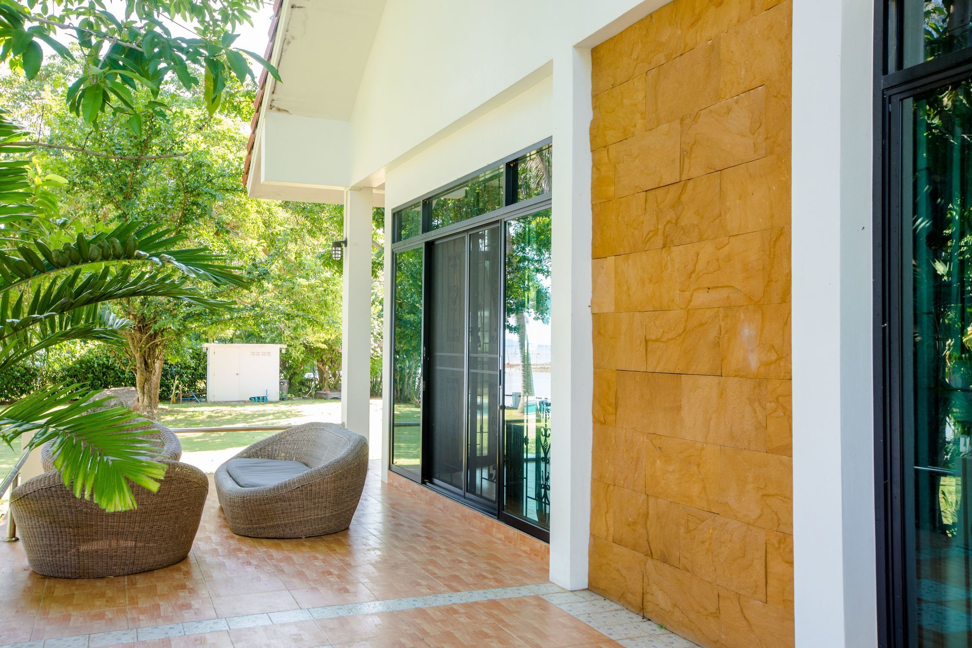 Villa Miracle Rawai Exteriör bild